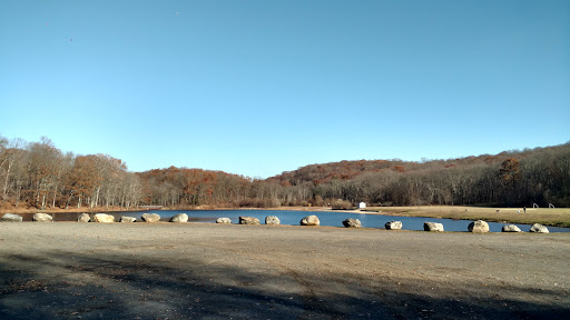 Park «Bethany Veterans Memorial Park», reviews and photos, 265 Beacon Rd, Bethany, CT 06524, USA