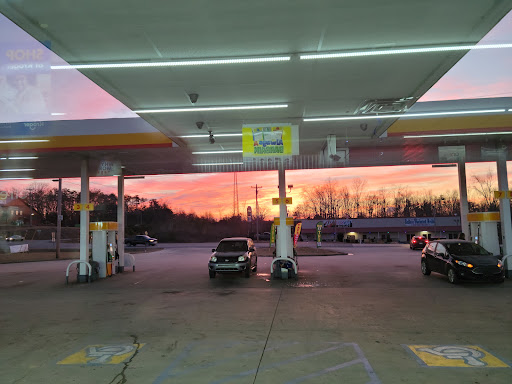 Gas Station «Shell - Mr. Zip», reviews and photos, 209 Peavine Rd, Crossville, TN 38555, USA