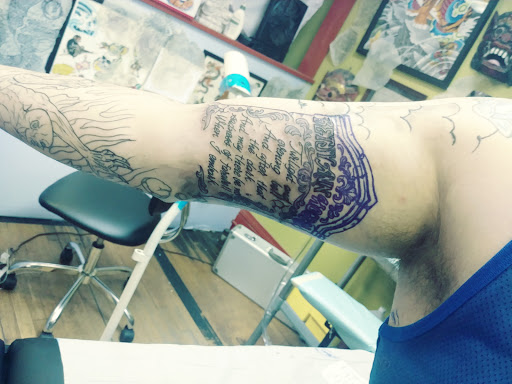 Artist «Horseshoes and Hand Grenades Tattoo», reviews and photos, 6 Center St, Chicopee, MA 01013, USA