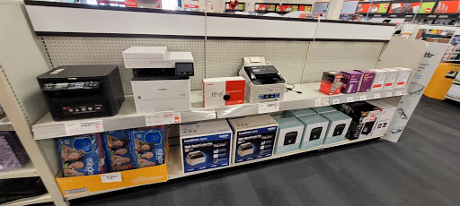 Office Supply Store «Staples», reviews and photos, 1781 U.S. 287 Frontage Rd, Mansfield, TX 76063, USA