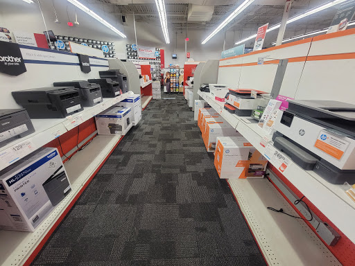 Office Supply Store «Staples», reviews and photos, 13013 Seminole Blvd, Largo, FL 33778, USA
