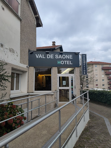 hôtels Au Val de Saône Sathonay-Camp