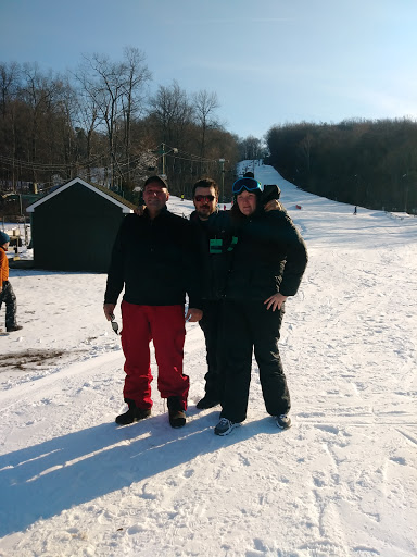 Ski Shop «Cabin Craft Snowboard & Ski Shop», reviews and photos, 2 Main St, Spring Mt, PA 19478, USA