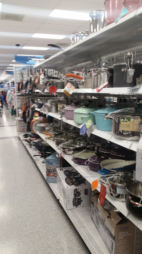 Clothing Store «Ross Dress for Less», reviews and photos, 1955 W Craig Rd, North Las Vegas, NV 89032, USA