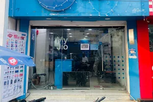 My Jio Store image