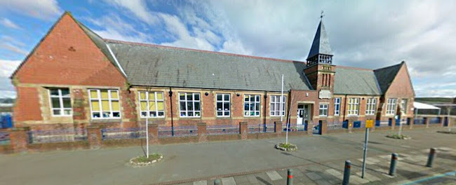 Reviews of Roose School in Barrow-in-Furness - School