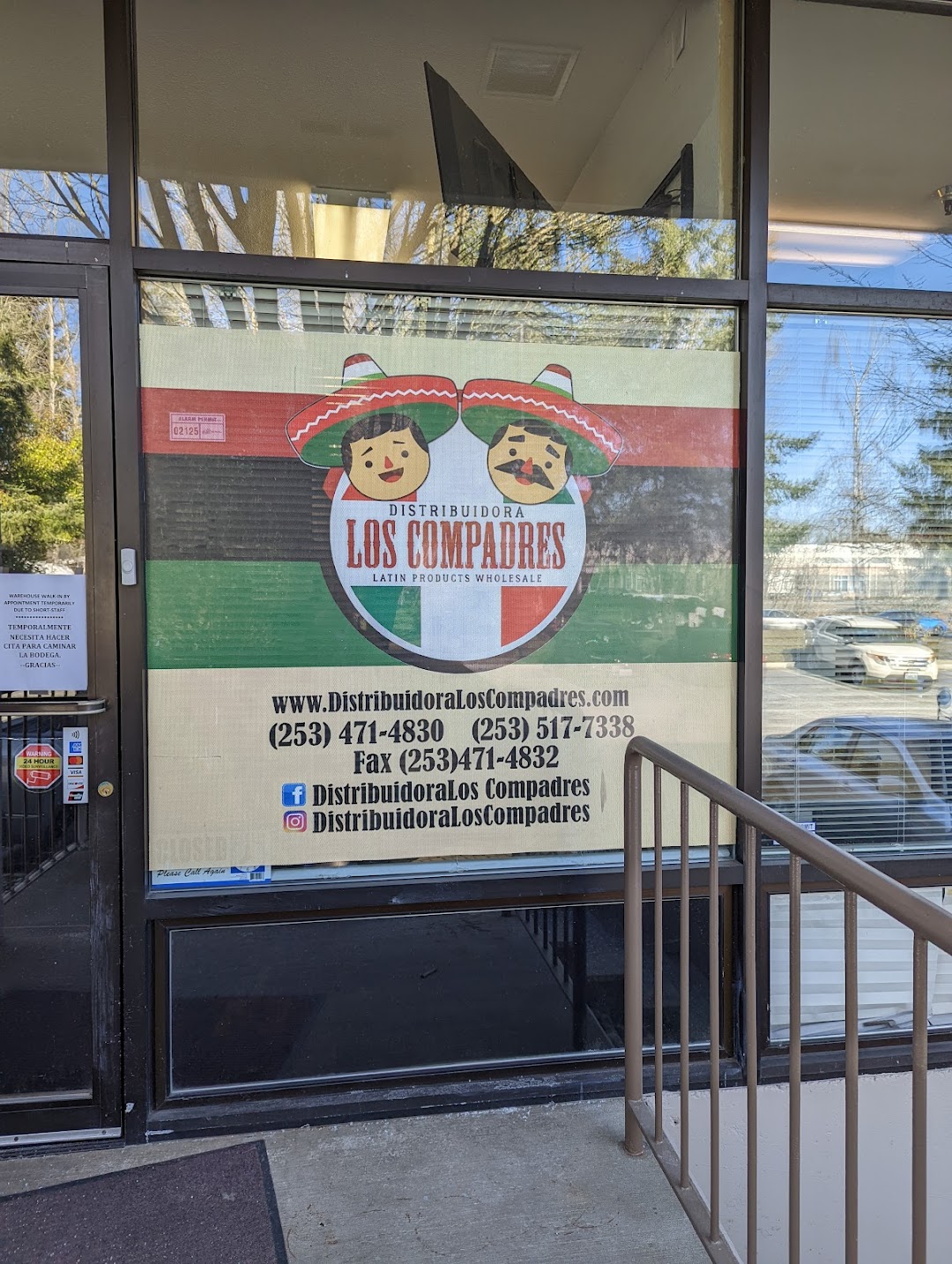 Los Compadres Distributors - Wholesale Goya, Latin, Mexican, Honduran, Guatemalan, Salvadoran, Puerto Rican and Caribbean Food Grocer