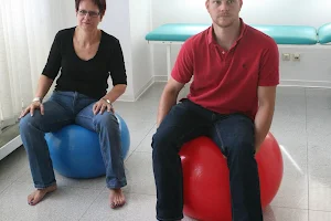 Praxis für physikalische Therapie image