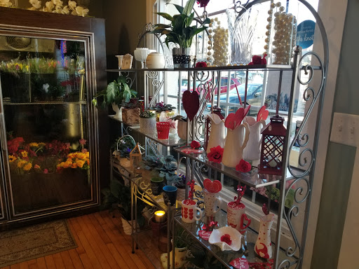 Florist «Agnew Florist-Watertown», reviews and photos, 587 Main St, Watertown, CT 06795, USA