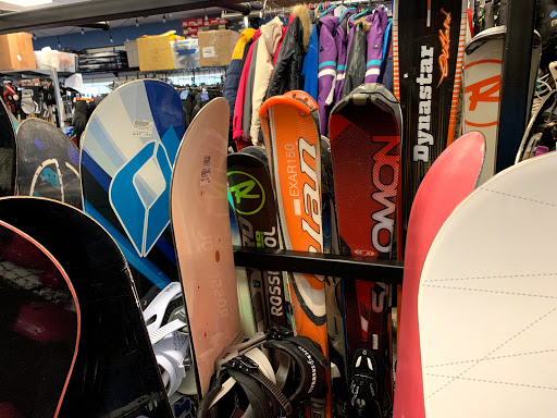 Sporting Goods Store «Play It Again Sports», reviews and photos, 1004 Lancaster Ave, Berwyn, PA 19312, USA