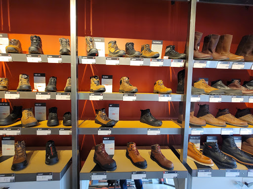Shoe Store «Red Wing», reviews and photos, 11614 N Dale Mabry Hwy, Tampa, FL 33618, USA