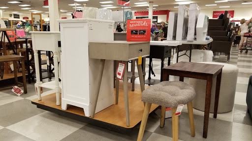 Department Store «T.J. Maxx», reviews and photos, 154 Rt. 9 - Rd 3, Englishtown, NJ 07726, USA