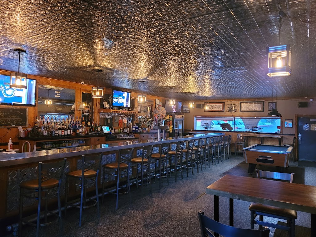 Hide-A-Way Tavern 54914