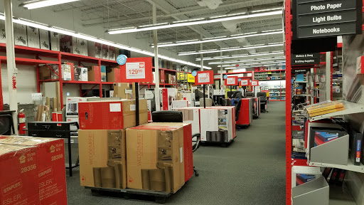Office Supply Store «Staples», reviews and photos, 809 Hebron Rd, Newark, OH 43055, USA