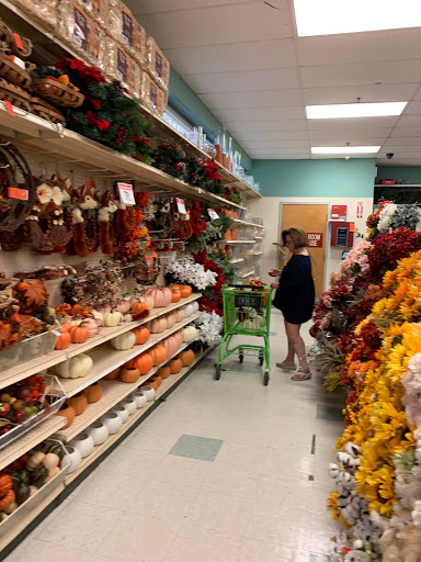 Fabric Store «Jo-Ann Fabrics and Crafts», reviews and photos, 153 E Swedesford Rd, Wayne, PA 19087, USA