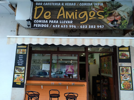 Cafetería & Indian Restaurant De Amigos