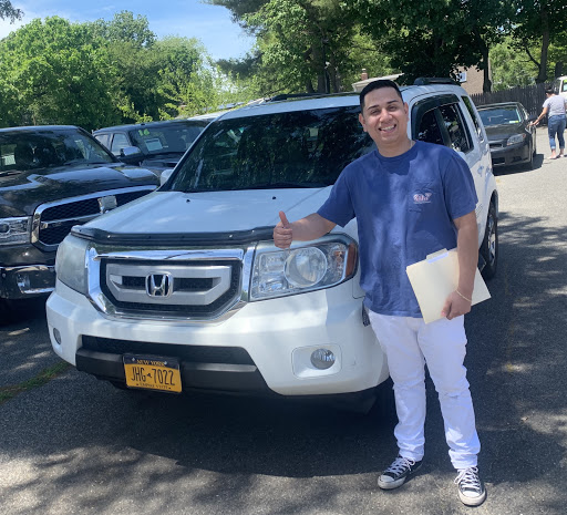 Used Car Dealer «Huntington Auto Mall», reviews and photos, 493 E Jericho Turnpike, Huntington Station, NY 11746, USA