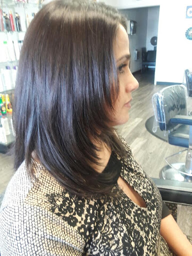 Beauty Salon «Cuts Ltd Beauty Salon», reviews and photos, 207 W Main St, League City, TX 77573, USA