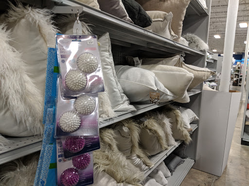 Home Goods Store «At Home», reviews and photos, 1072 W Mercury Blvd, Hampton, VA 23666, USA