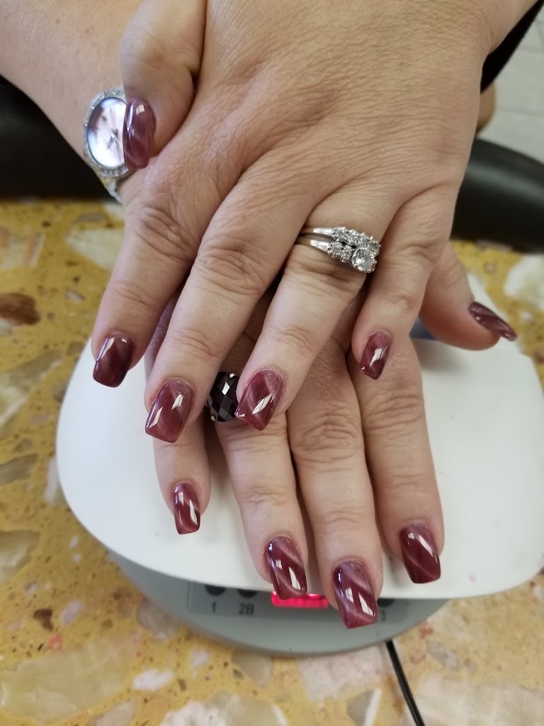 UNITED NAILS 72023