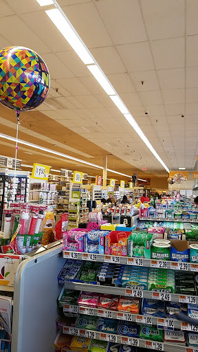 Grocery Store «Stop & Shop», reviews and photos, 31-06 Farrington St, Flushing, NY 11354, USA