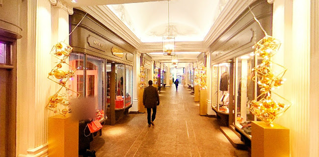 Reviews of Princes Arcade in London - Shopping mall