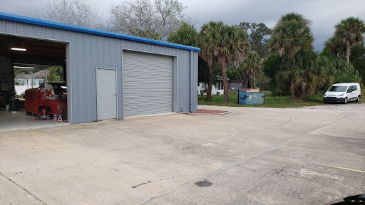 Auto Body Shop «Gerber Collision & Glass», reviews and photos, 808 S Hopkins Ave, Titusville, FL 32780, USA