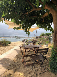Atmosphère du Bar-restaurant à huîtres Chai Bertrand à Lège-Cap-Ferret - n°15