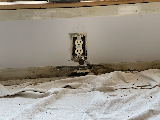 Siding Contractor «All Seasons Construction, Inc.», reviews and photos, 916 S Governeour Rd, Wichita, KS 67207, USA