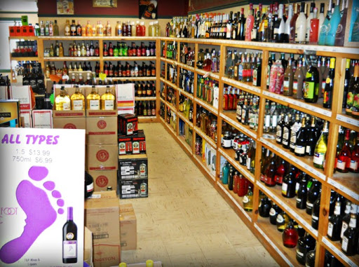 Liquor Store «T & R Wines & Liquors», reviews and photos, 145 Market St, Potsdam, NY 13676, USA