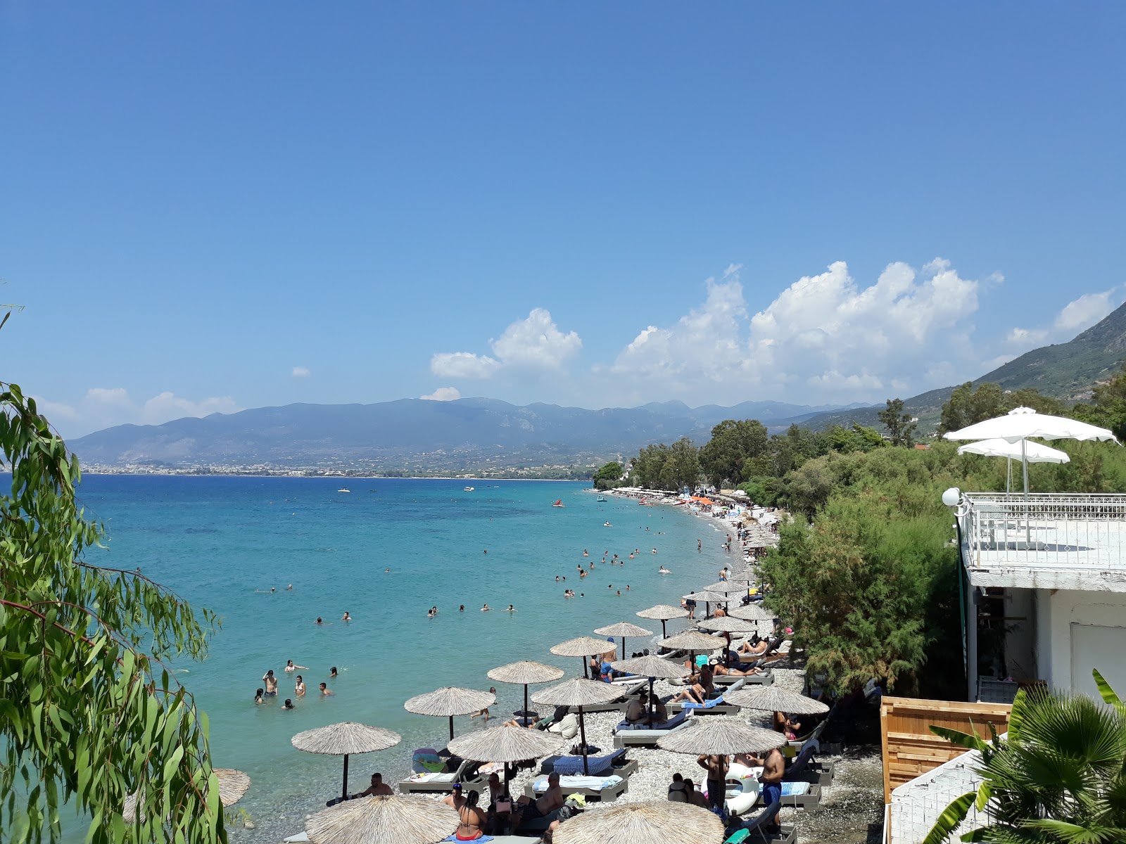 Foto von Paralia Verga mit graue kiesel Oberfläche
