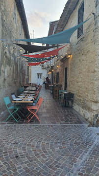 Atmosphère du Restaurant libanais Oudi'S - Mon bar a falafel à Mauguio - n°8