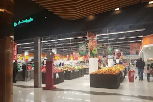 Hyperstar Market image