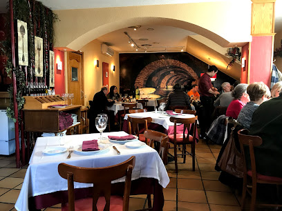 Restaurante El Montecillo - C. San Agustín, 2, 28231 Las Rozas de Madrid, Madrid, Spain