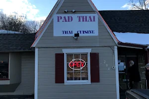 Pad Thai image