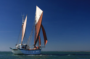 Photo n°2 de Fleur de Lampaul - Croisière à la voile (société Loizon Sailing) à Lorient ()