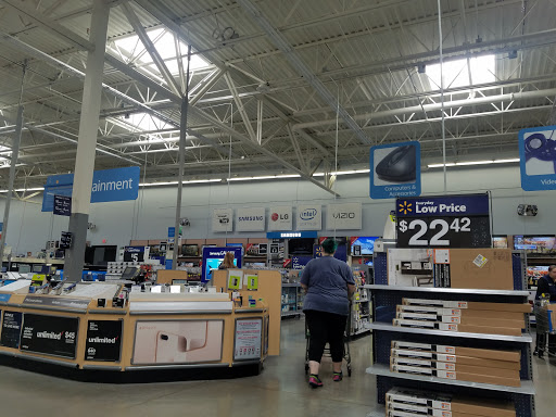 Discount Store «Walmart», reviews and photos, 1965 S Union Ave, Tacoma, WA 98405, USA