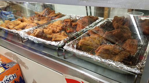 Grocery Store «Hometown Market», reviews and photos, 322 S Main St, Utica, OH 43080, USA