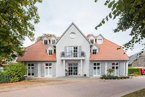 Herrenhaus Jürgenshof image