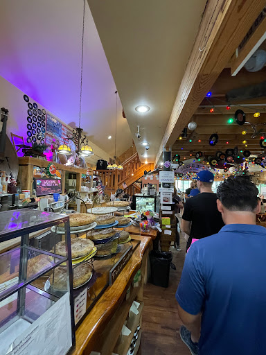 Family Restaurant «Blueberry Hills Farm», reviews and photos, 1315 Washington St, Manson, WA 98831, USA