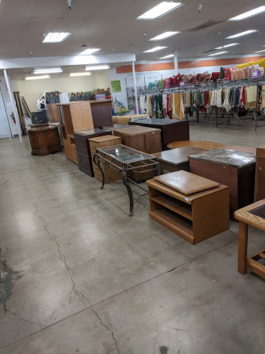 Clothing Store «Iron Springs Goodwill Retail Store & Donation Center», reviews and photos