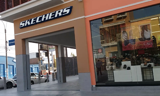 Tiendas para comprar tiendas skechers Lima