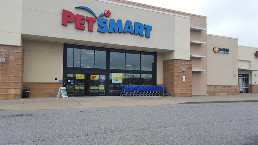 Pet Supply Store «PetSmart», reviews and photos, 6019 Wade Hampton Blvd, Taylors, SC 29687, USA