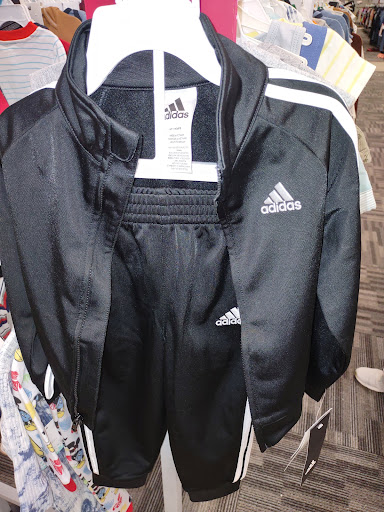 Shopping Mall «Nashua Mall», reviews and photos, 42 Gusabel Ave, Nashua, NH 03063, USA