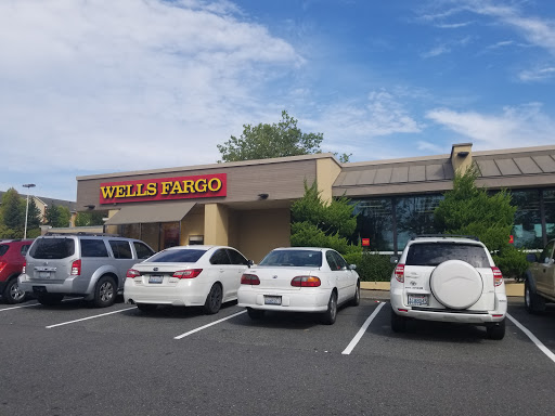 Bank «Wells Fargo Bank», reviews and photos