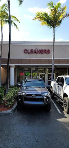Dry Cleaner «Key Island Cleaners», reviews and photos, 716 Crandon Blvd, Key Biscayne, FL 33149, USA