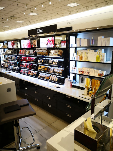 Department Store «Nordstrom Alderwood Mall», reviews and photos, 3200 184th St SW, Lynnwood, WA 98037, USA