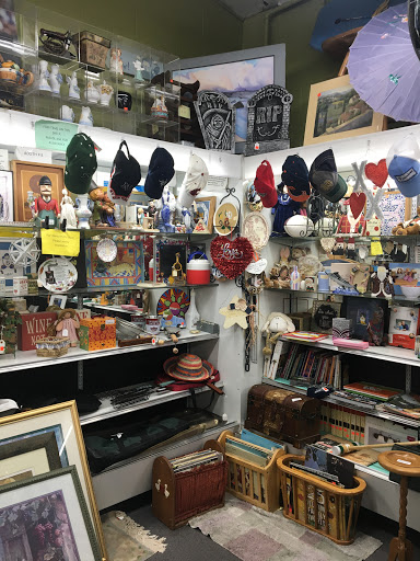 Thrift Store «Auburn Valley Humane Society Thrift Store», reviews and photos, 1123 E Main St, Auburn, WA 98002, USA
