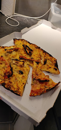 Plats et boissons du Pizzeria Pizzaiol et Mozzarel à Donzère - n°3