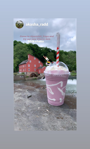 Frozen Yogurt Shop «Just Chill Frozen Desserts & Creperie», reviews and photos, 47 Main St, Clinton, NJ 08809, USA